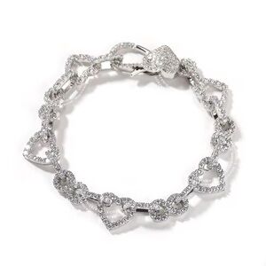 Elegant Silver Heart Bracelet 7 inch